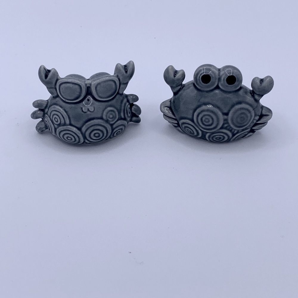 Nautical Salt and Pepper Shakers Crab